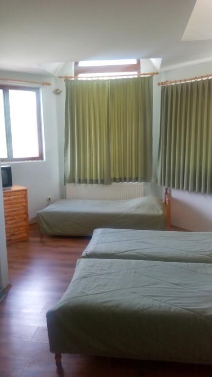Guest House Alfa Daniel Balkanets  الغرفة الصورة