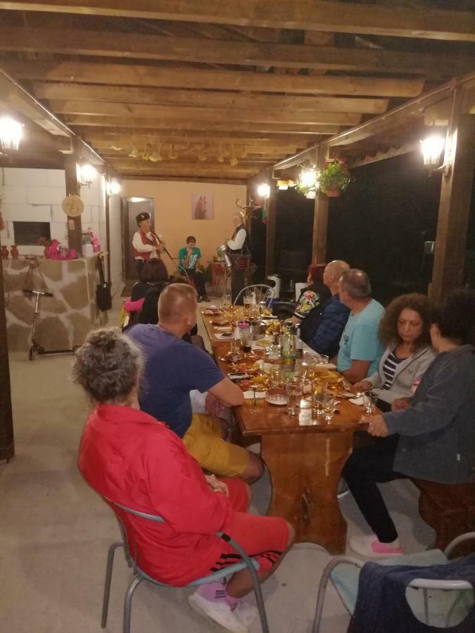 Guest House Alfa Daniel Balkanets  المظهر الخارجي الصورة